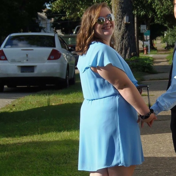 Signature Studio Dresses & Skirts - beautiful blue formal dress!